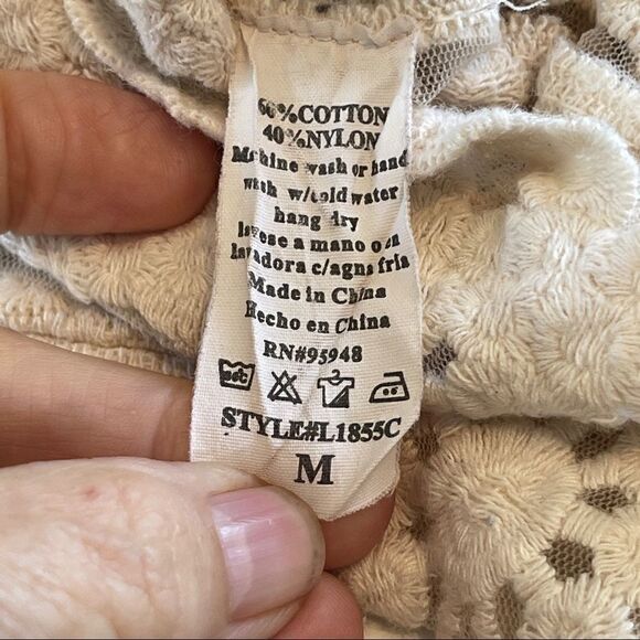 Me My Emblem Embroidered Cream Blouse Top - Picture 6 of 10